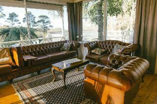 Hostal Glenella Guesthouse