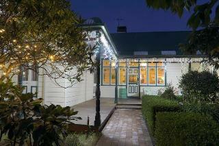 Hostal Glenella Guesthouse