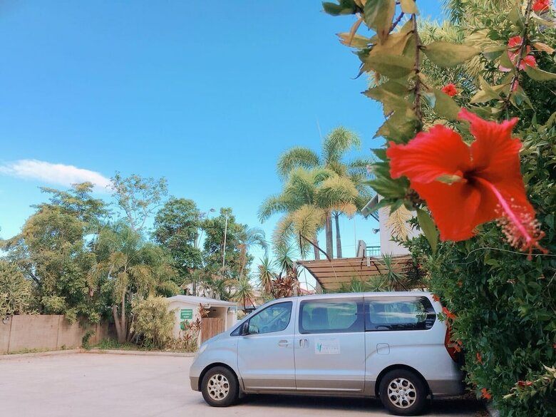 Hotel Crystal Garden Resort & Restaurant