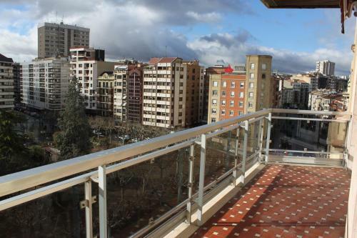 Apartamentos Logro�o - Centro - Espol�n