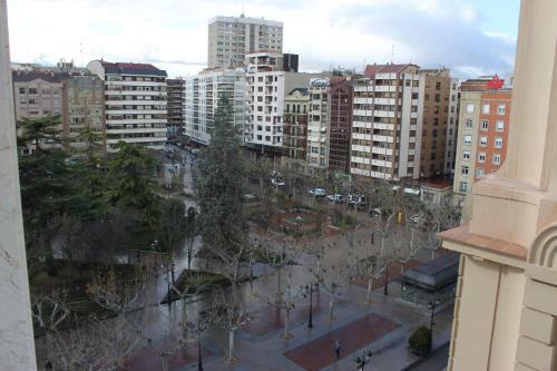 Apartamentos Logro�o - Centro - Espol�n