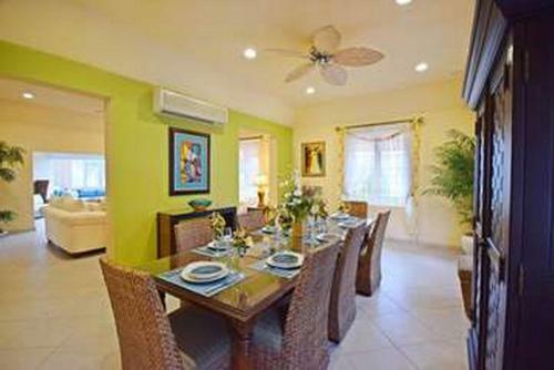 Blessed Manor By Bsl Rentals
