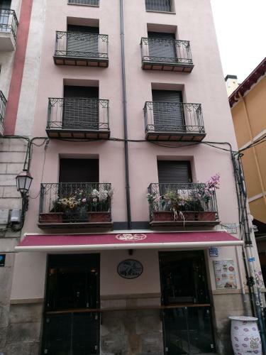 Apartamentos Espol�n