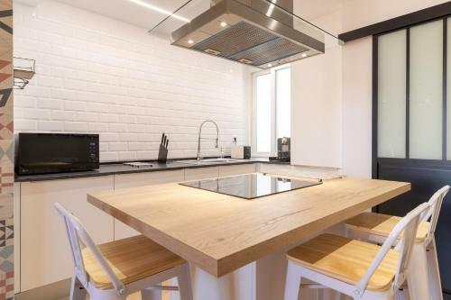 Apartamento Centro Hist�rico - Muralla Revell�n