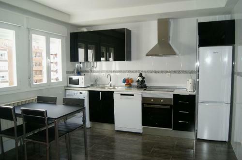 Apartamento C�lfred Zona Comercial