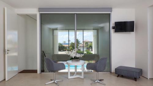 Villa Caraibas Modern Air-conditioned Vacation Home For Architectural Design Lovers