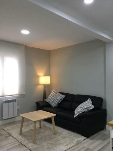 Centrico Apartament Al Lado de La Estacion D Tren