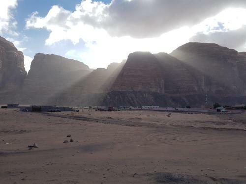 Wadirum Sand Camp