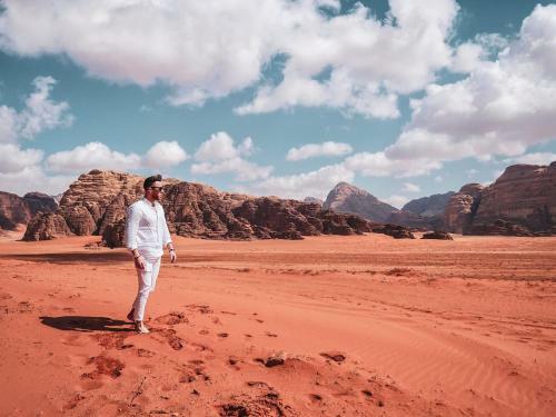 Desert Mars Camp & Tours