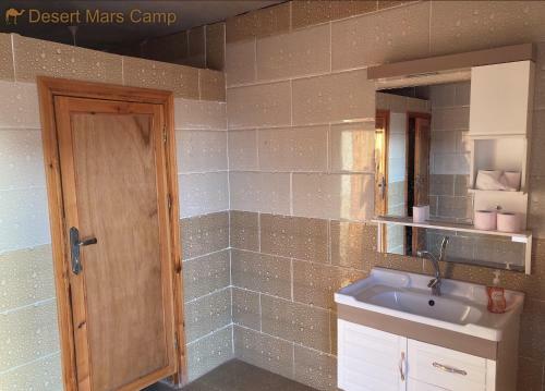 Desert Mars Camp & Tours