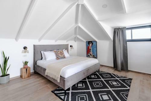 Lodge Valley Suites