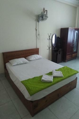 Happy Hotel Binh Chanh