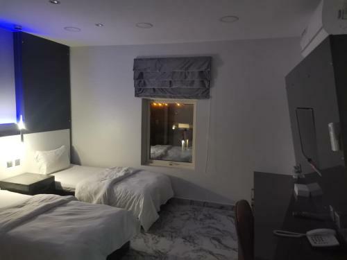 Marina Suhar Hotel