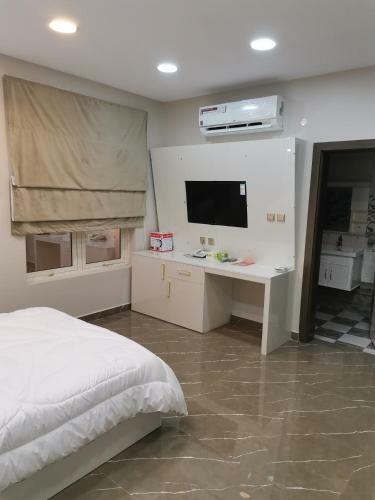 Marina Suhar Hotel