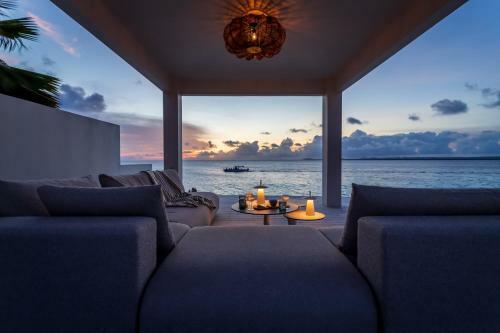 Oceanfront Villa Casa At Sea