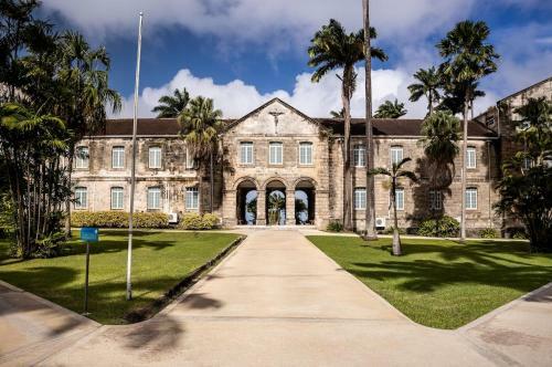 Apartamento Codrington College