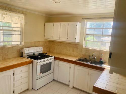 Hythe Gardens Beach Apartments
