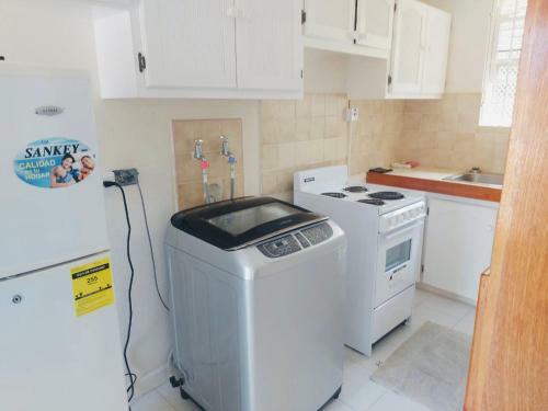 Hythe Gardens Beach Apartments