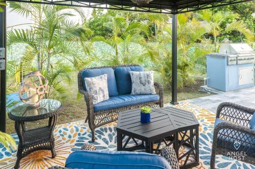 Impressive Private Pool Mandevilla Home 3 Min To Welches Beach