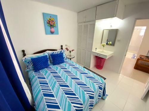 Searocks Beach Apartments