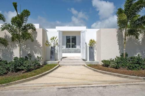 Villa Footprints By Blue Sky Luxury