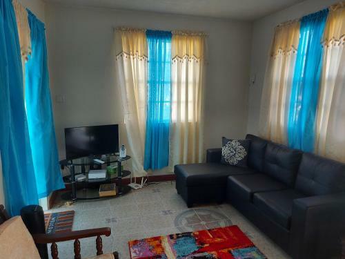 Aquarius Apartments