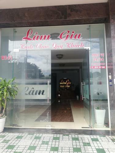 Bed & Breakfast Nh� Ngh? L�m Gia