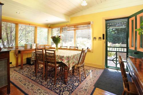 Como Cottage Accommodation