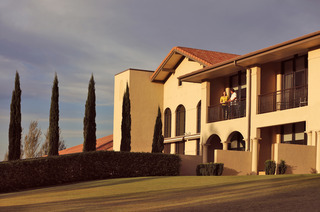 Hotel Chateau Elan At The Vintage Hunter Valley