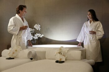 Hotel Chateau Elan At The Vintage Hunter Valley