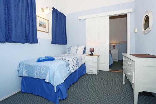 Hostal Jacaranda Guest House