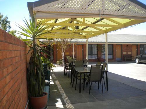 Moama Central Motel