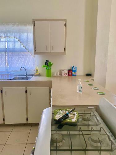 Izzy's Apartments