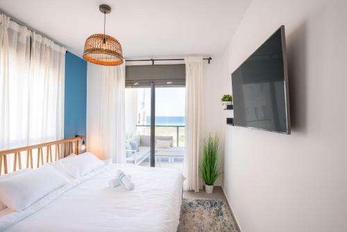 Beach Apartment In Achziv With Incredible Sea Views