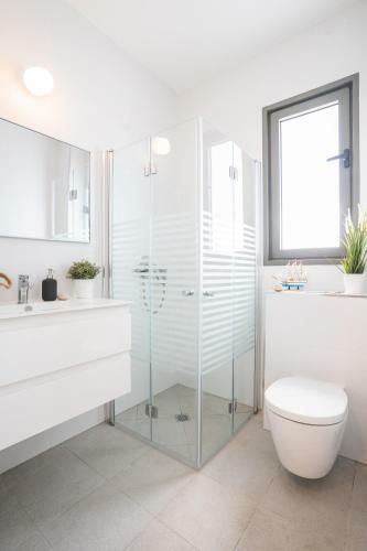Beach Apartment In Achziv With Incredible Sea Views