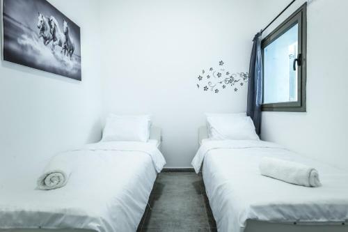 Luxury Living At Achziv Beach Apartment
