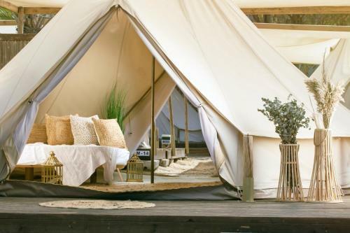 Achziv Glamping - Luxury Camping On Achziv Beach