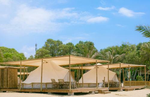 Achziv Glamping - Luxury Camping On Achziv Beach