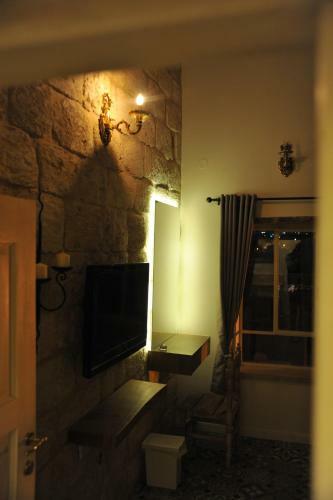 Aleen Guest House