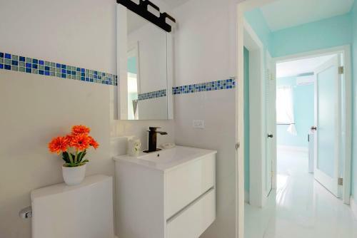 Apartamento Lovely Apt Near Beach,downtown,24hr Security,pool