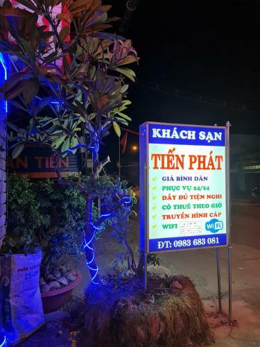 Hotel Kh�ch S?n Ti?n Ph�t