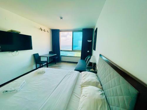 C Tower Apartments