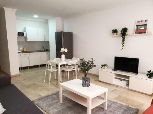 Sagasta Beach Apartment VII By Canary365