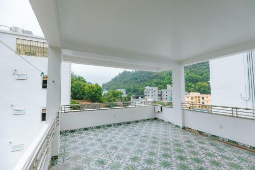 Cat Ba Rose Nhung Hotel
