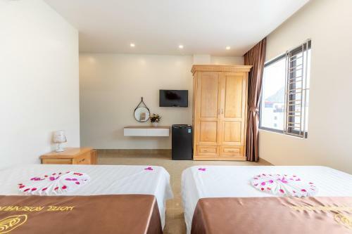 Cat Ba Rose Nhung Hotel