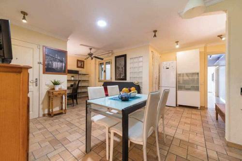 Mcd Apartamento de Dos Habitaciones Pr�ximo A La Playa
