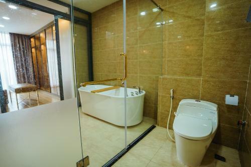 Hotel Luxhome Suite - Vincom Xu�n Kh�nh