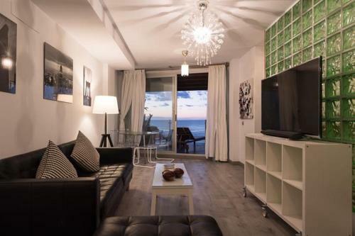 Stunning Beach Apartment