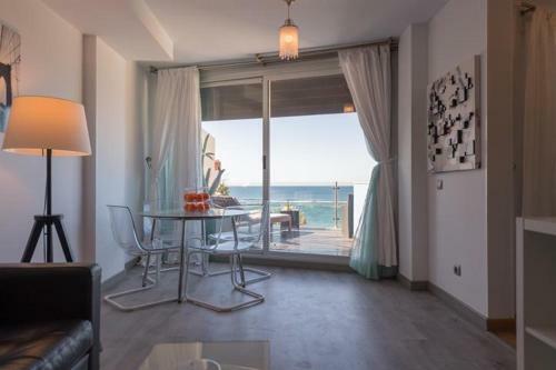 Stunning Beach Apartment