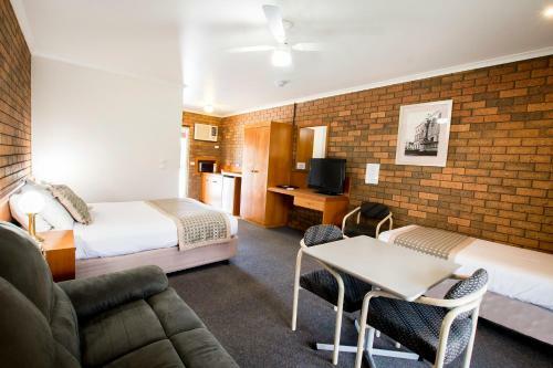 Sportslander Motor Inn